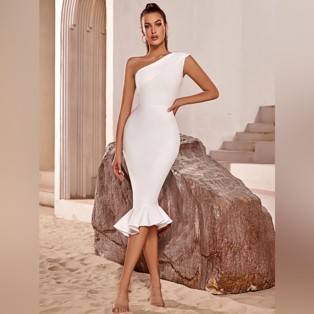 One Shoulder Fishtail Elegant Bodycon Bandage Dress